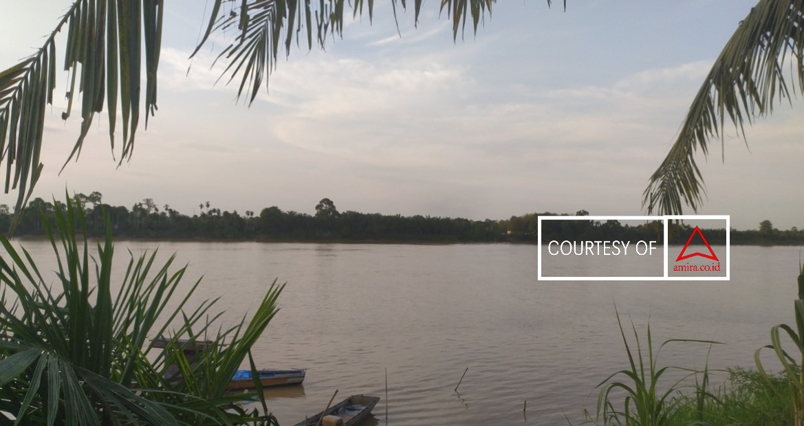 “Jalur Tengah” Bagi Persoalan Lingkungan  images