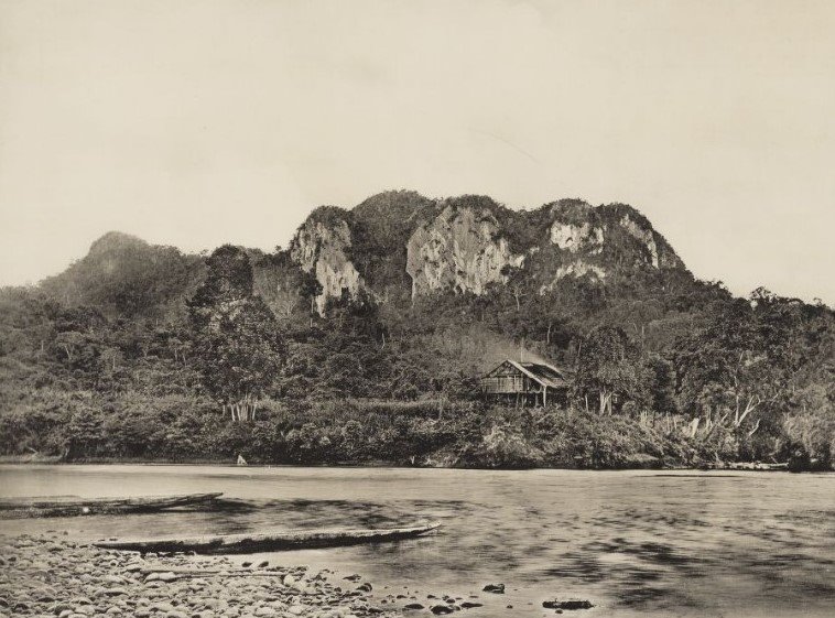 Kalingga Di Muara Sungai Kutai   images