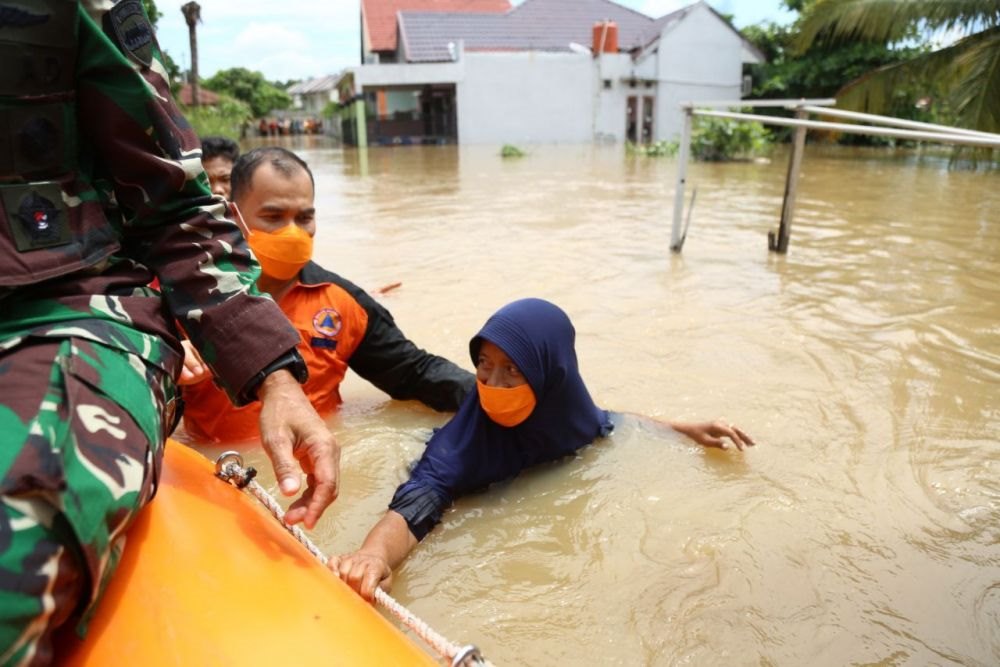 Banjir Di Pelalawan Belum Surut images