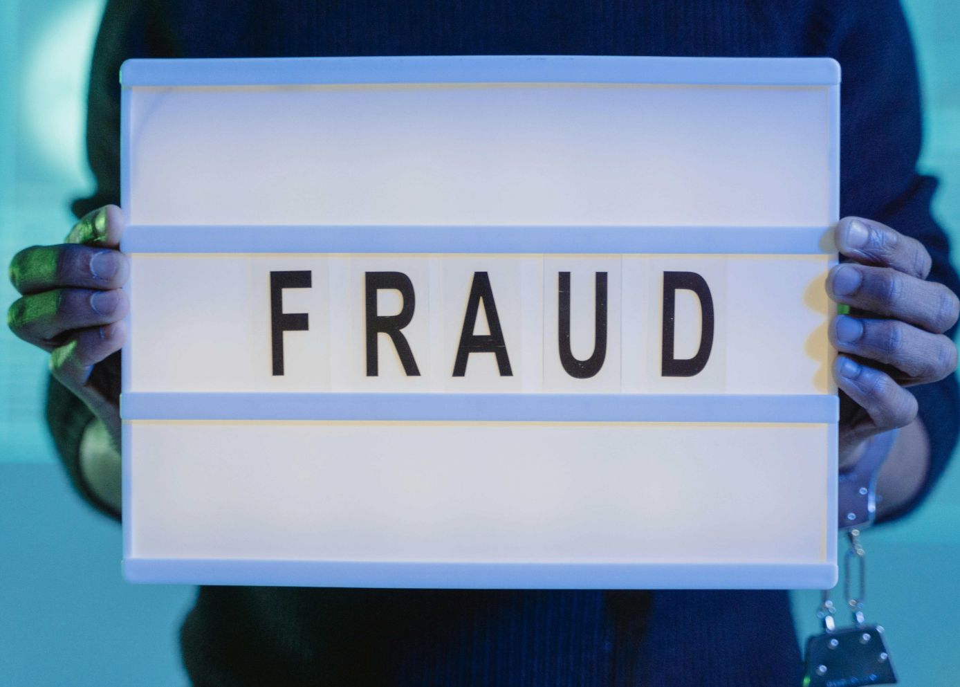 Memahami “Fraud” Di Sekitar Anda images