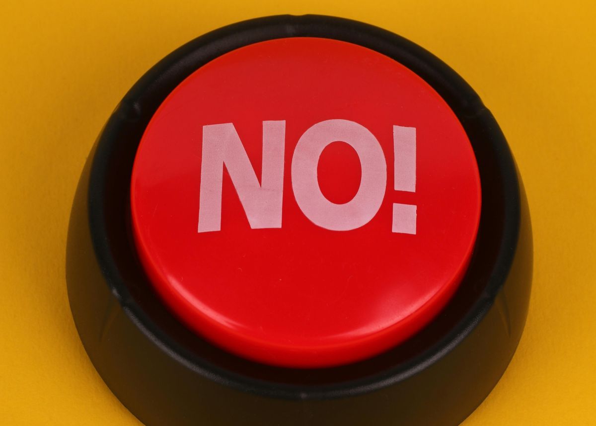 Overclaimed, Berbahaya images