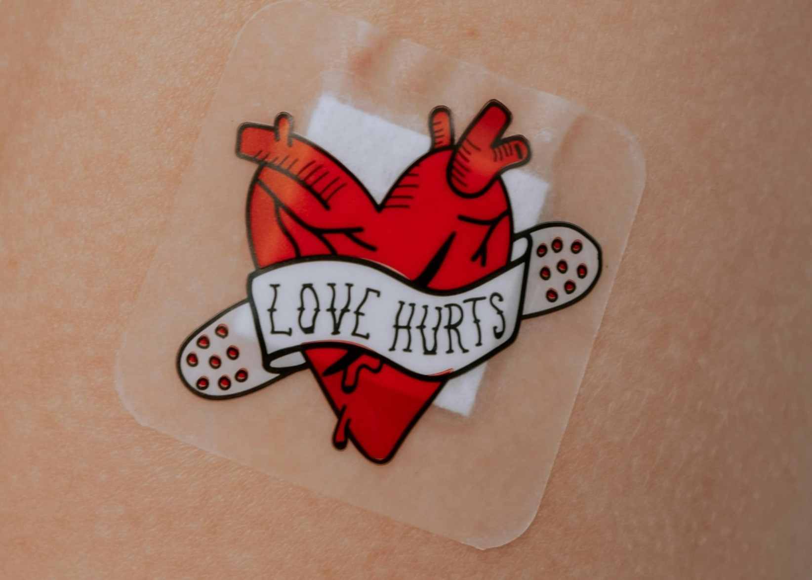 Cinta Kepepet, Kapak Nyerempet images