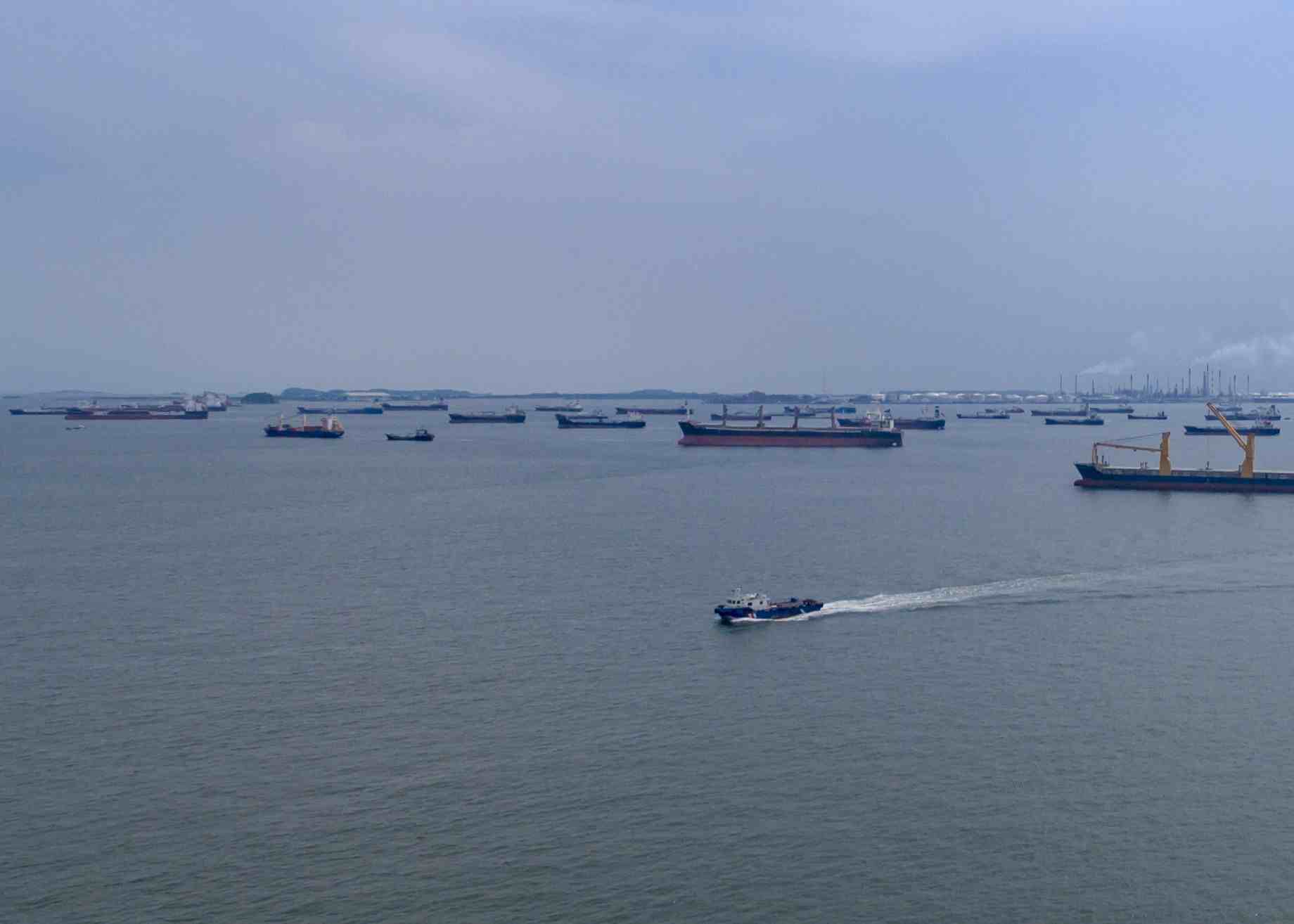 “Biaya Tol” Untuk Melintasi Selat Malaka images