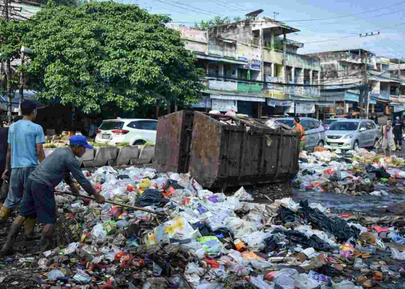 Warga Tidak Bahagia; TPS Sampah Dibuka Kembali images